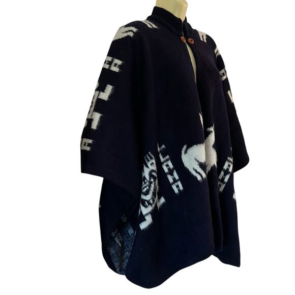 Llama INCA Print Navy Blue White Poncho Sweater Cape Boho Hippie Cozy Warm - Picture 4 of 11
